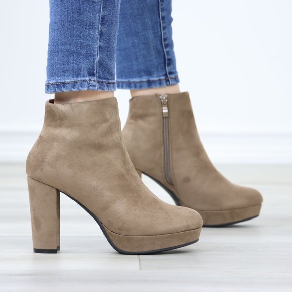 Platform Tan Suede Ankle Booties Block Heeled Boots - Picture 4 of 11